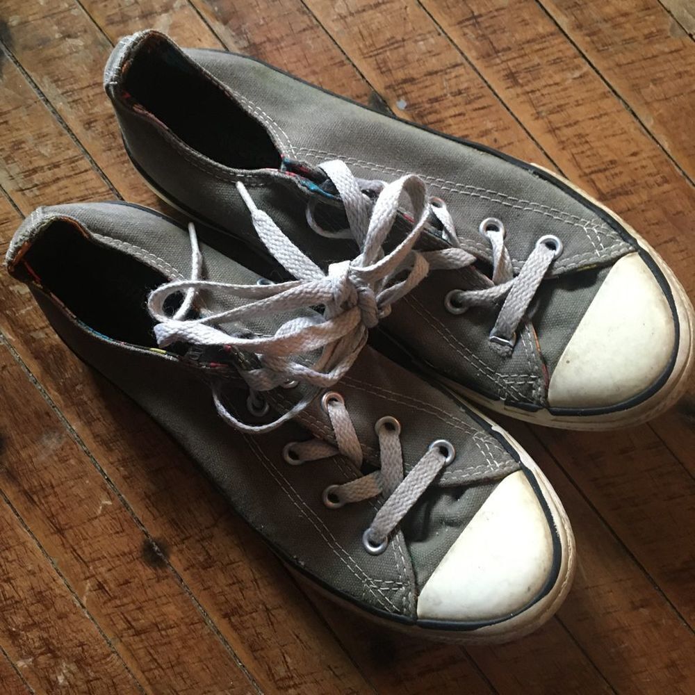 Converse gray low top classic size 3 Chuck Taylor Converse sneakers